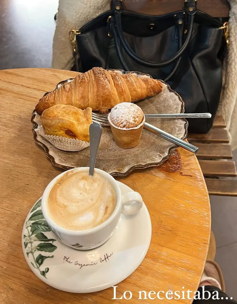 cafe-y-croissant